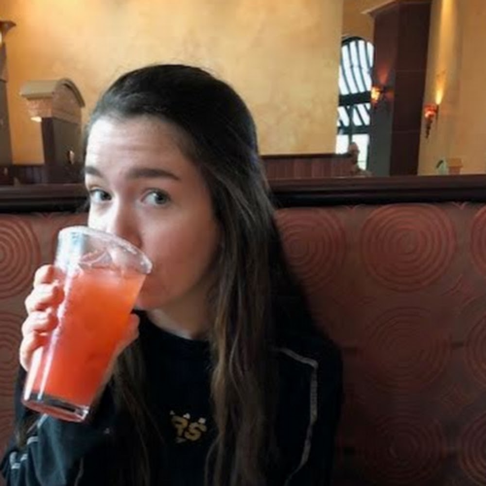 Meet your Posher, Ashlyn